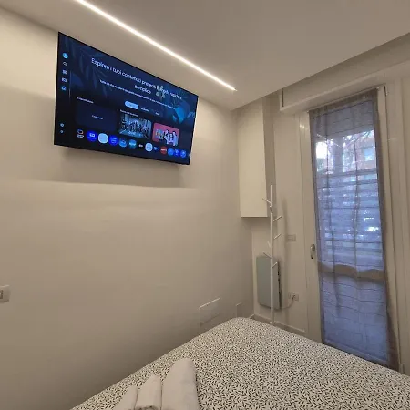 Monica Apartment *